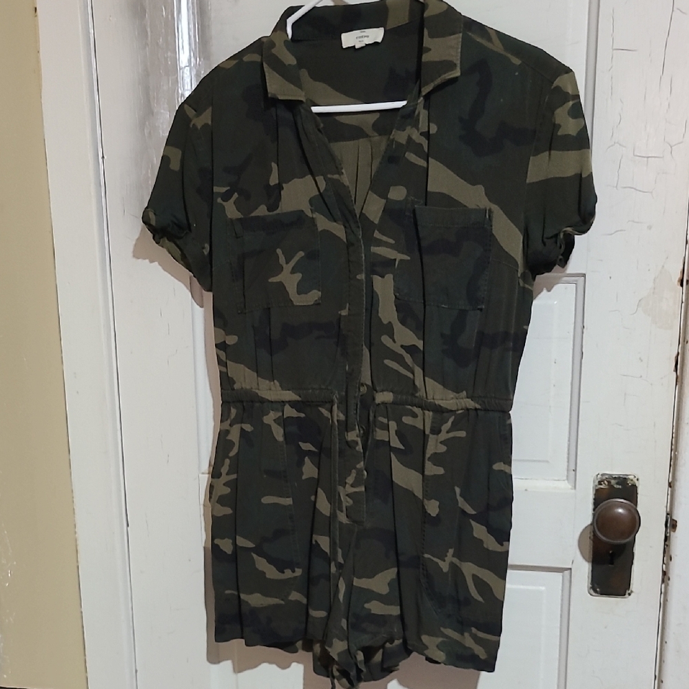 Entro Dark Green Jumpsuit